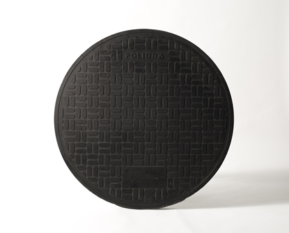 Composite watertight manhole cover tretn125 polyurethane fibreglass.